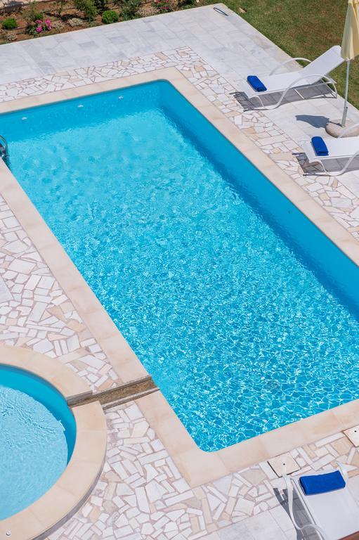 Koukos Villas Villa Stalos